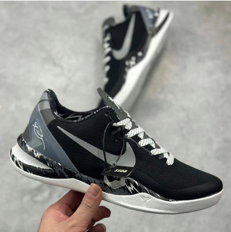 کفش نایک کوبی پروترو ۸/ nike kobe protro 8 / ساخت ویتنام / مناسب برای بسکتبال، والیبال و کراسفیت / فروش عمده و تک/ سایز ۴۰ تا ۴۵