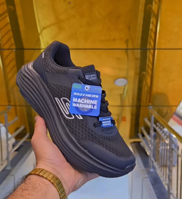 کتونی اسکیچرز مدل GO Walk max Cushioning , سایز ۳۷ تا ۴۵ ساخت ویتنام ، فروش عمده و تک .ست جذاب