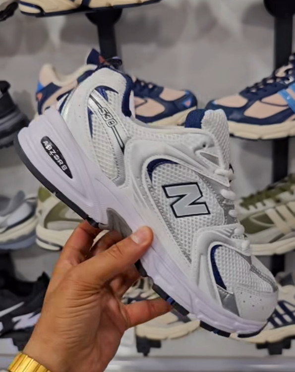 نیوبالانسNewbalance 530/ ۵۳۰/ وارداتی ساخت ویتنام