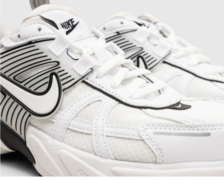 کتونی ویتنامی نایکv2k/ وارداتی ساخت ویتنام / باجعبه Nike V2k Run/ سایز بندی کامل ۳۸تا۴۵