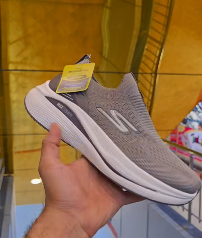 کتونی اسکیچرز مدل/Skechers Max Cushioning/سایز ۴۰تا۴۵/ساخت ویتنام/فروش عمده و تک
