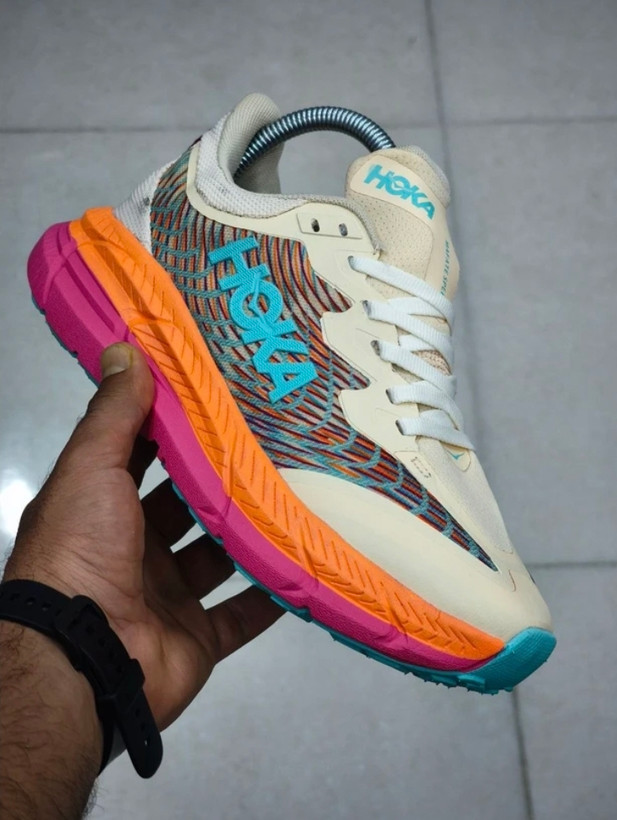 هوکا مدل اسپید مافات۴ /Hoka Mafate Speed 4/ضمانت کالا/فروش عمده و تک/سایز ۴۰ تا ۴۵