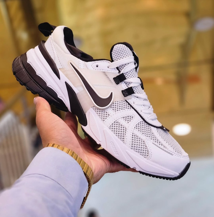 کتونی نایکی مدل Nike V2K Run