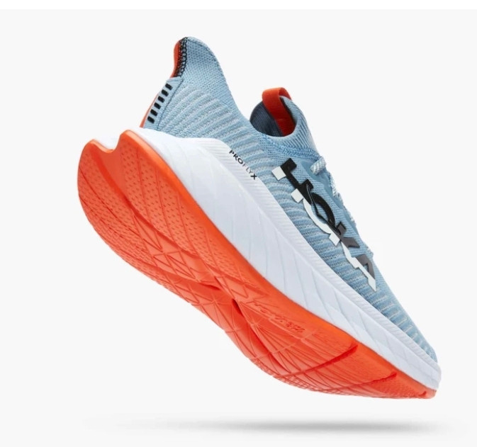 کتونی هوکا کربن ایکس Hoka carbon x 3/ وارداتی ساخت ویتنام سایز ۴۰ تا ۴۵ . فروش عمده و تک .پایین ترین قیمت در ایران .