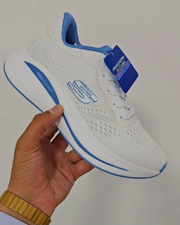 Skechers Max Cushioning Vietnam اسکیچرز