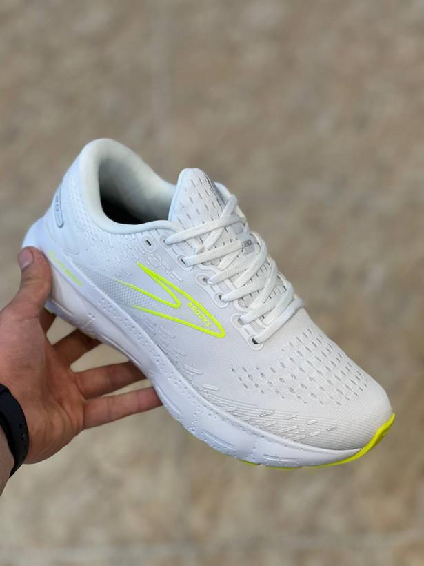 کتونی بروکس گلیسرین ۲۰/BROOKS GLYCERIN 20 /ساخت ویتنام/ سایز۴۰ ۴۱ ۴۲ ۴۳ ۴۴ ۴۵ فروش بصورت عمده و تک ضمانت اصالت کالا