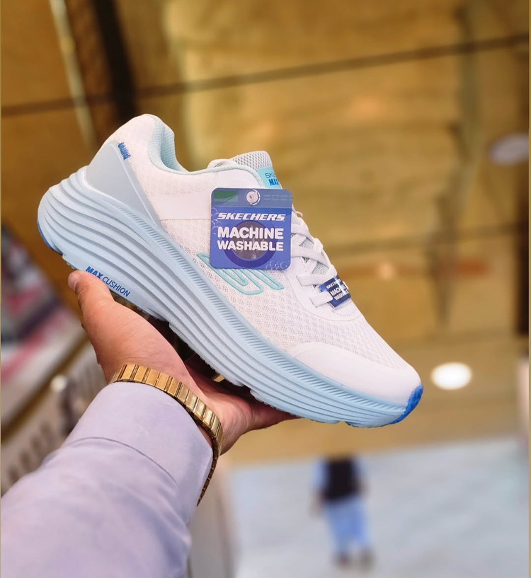 کتونی اسکیچرز مدل GO Walk max Cushioning , سایز ۳۷ تا ۴۰، ساخت ویتنام ، فروش عمده و تک .