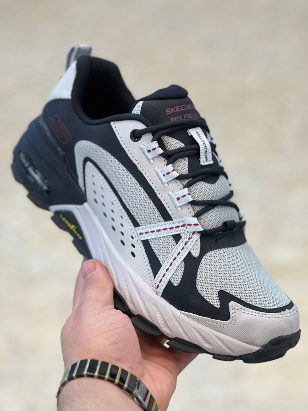 کتونی اسکیچرز سایز ۳۹ تا ۴۵ وارداتی ساخت ویتنام فروش بصورت عمده و تک .shoes Skechers Max Protect Hiking