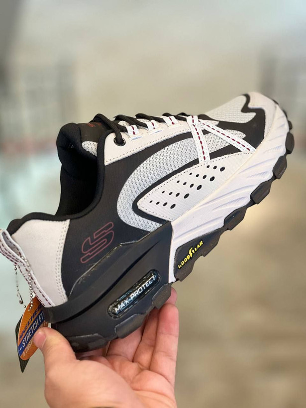 کتونی اسکیچرز سایز ۳۹ تا ۴۵ وارداتی ساخت ویتنام فروش بصورت عمده و تک .shoes Skechers Max Protect Hiking
