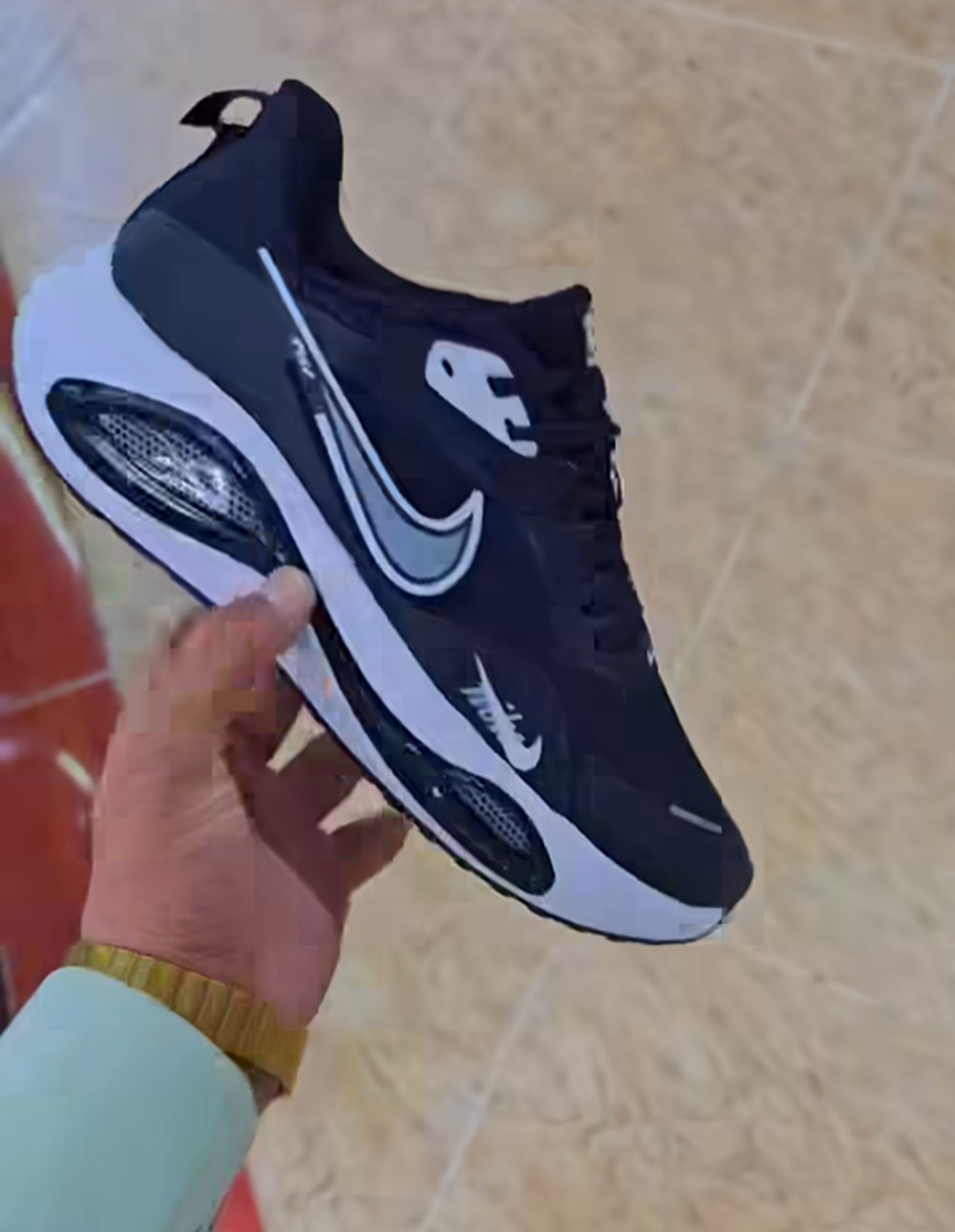 Nike