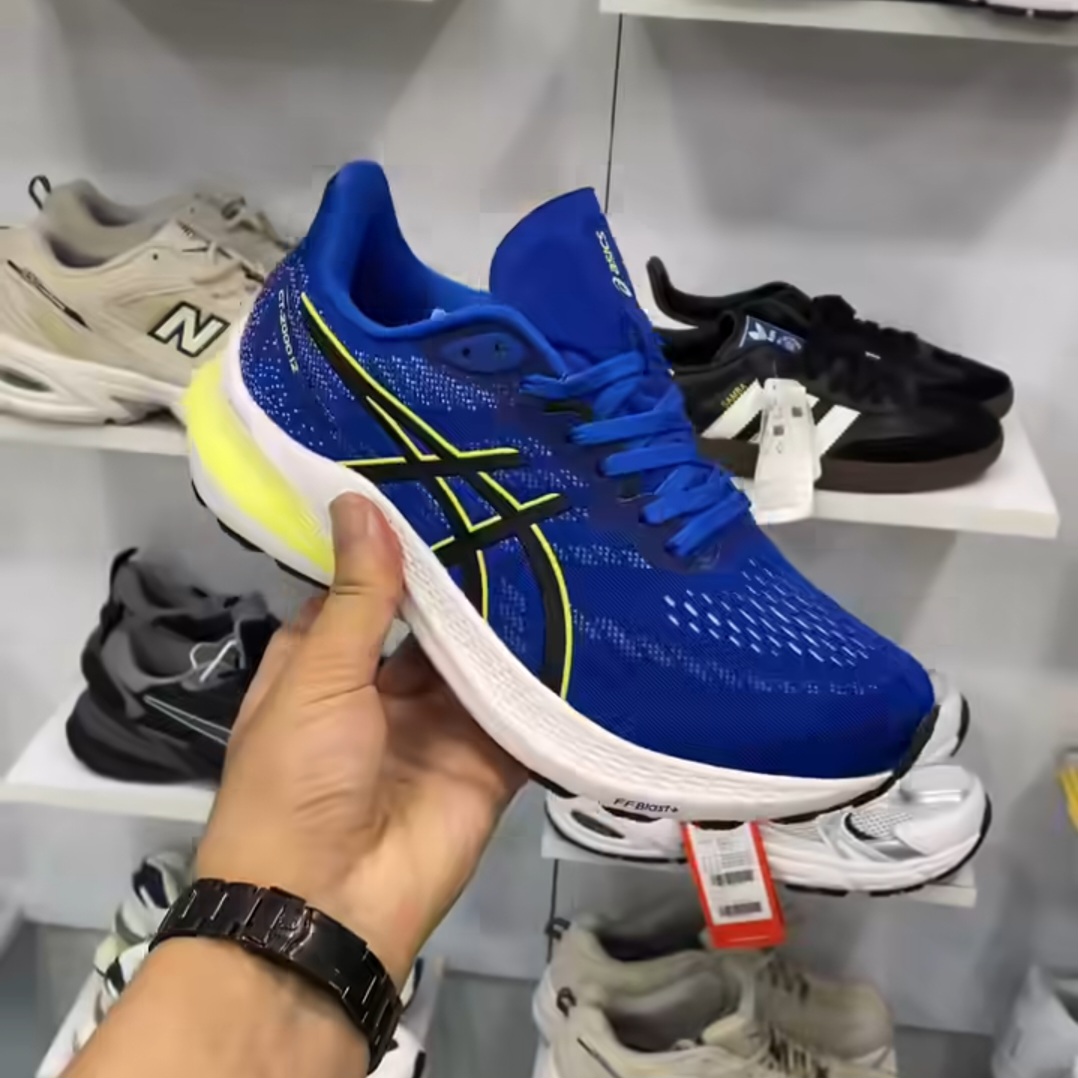 کتونی اسیکس جی تی ۲۰۰۰ _۱۲ /Asics GT_2000 12 / ساخت ویتنام وارداتی /فروش بصورت عمده و تک /سایز ۳۹تا ۴۵ /ارسال فوری ضمانت کالا