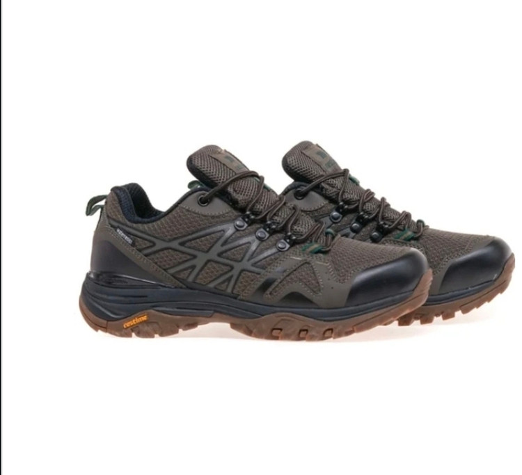 نورث فیس ، وارداتی ساخت ویتنام سایز ۴۰ تا ۴۵ . فروش بصورت عمده و تک . North Face Hedgehog FastpackGTX