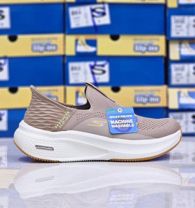 اسکیچرز اسلیپ امو/Skechers Slip Ins Uomo/طبی و سبک و راحت / ساخت ویتنام وارداتی/ سایز۴۰ تا ۴۵/فروش بصورت عمده و تک /