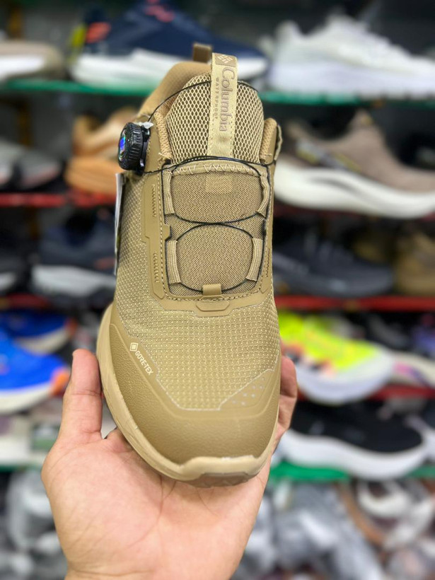 کتونی کلمبیا/Columbia GORE-TEX /بند دیسکی /گورتکس طبیعتگردی کف ویبرام / ساخت ویتنام وارداتی/ سایز ۴۰ تا ۴۵ /فروش عمده و تک /