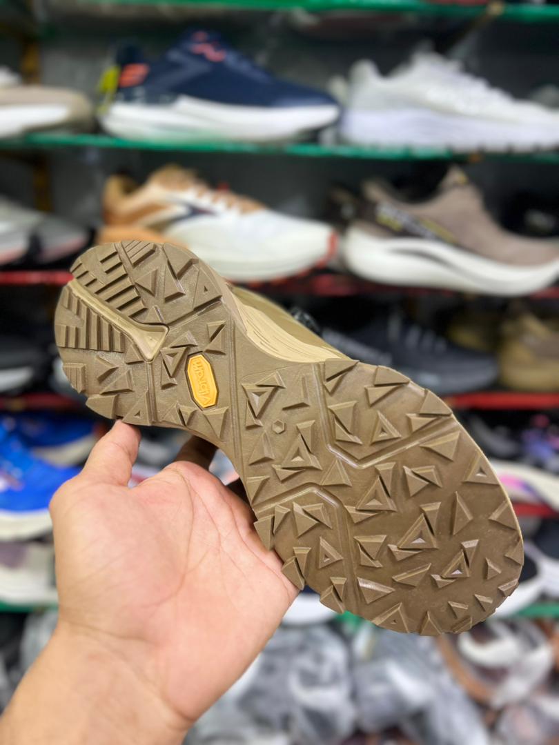 کتونی کلمبیا/Columbia GORE-TEX /بند دیسکی /گورتکس طبیعتگردی کف ویبرام / ساخت ویتنام وارداتی/ سایز ۴۰ تا ۴۵ /فروش عمده و تک /