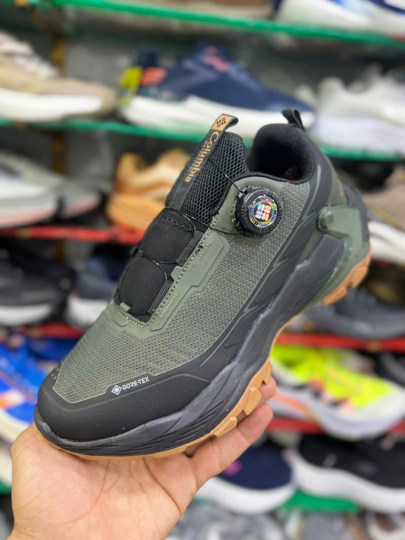 کلمبیا/Columbia GORE-TEX /بند دیسکی /گورتکس طبیعتگردی کف ویبرام / ساخت ویتنام وارداتی/ سایز ۴۰ تا ۴۵ /فروش عمده و تک