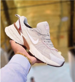 کتونی نایکی مدل Nike V2K Run