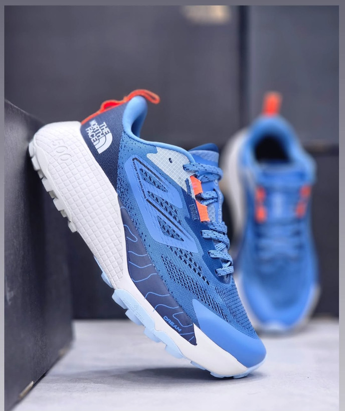 خرید کتونی نورث فیسThe north face vectiv enduris 3ساخت ویتنام سایز ۴۰ تا ۴۵ فروش بصورت عمده و تک
