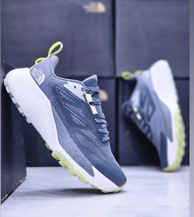 نورث فیس The north face vectiv enduris 3. ساخت ویتنام سایز ۴۰ تا ۴۵. فروش عمده و تک.