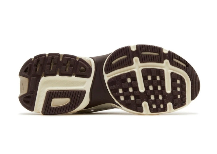 Nike V2k Run Year of the Dragon vietnam