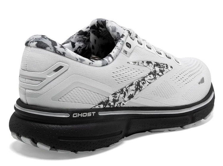 کتونی بروکس گاست ۱۵ / ساخت ویتنام وارداتی /Brooks Ghost 15/ سایز ۴۰تا ۴۵ /فروش عمده و تک .