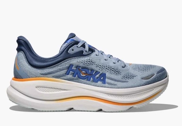 کتونی هوکا باندی ۹/shoes hoka bondi 9/ساخت ویتنام وارداتی /همراه با جعبه باربارکد دار/سایز ۳۶ تا ۴۵ /فروش عمده و تک/ست جذاب / تضمین کیفیت کالا