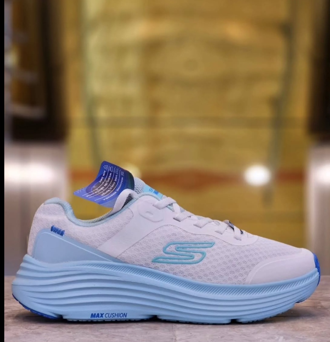 کتونی اسکیچرز مدل GO Walk max Cushioning , سایز ۳۷ تا ۴۰، ساخت ویتنام ، فروش عمده و تک .