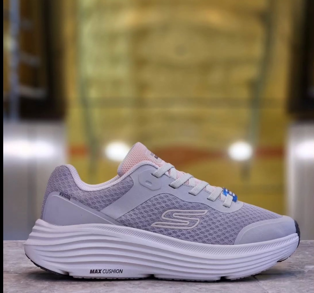 کتونی اسکیچرز مدل GO Walk max Cushioning , سایز ۳۷ تا ۴۰، ساخت ویتنام وارداتی ، فروش عمده و تک