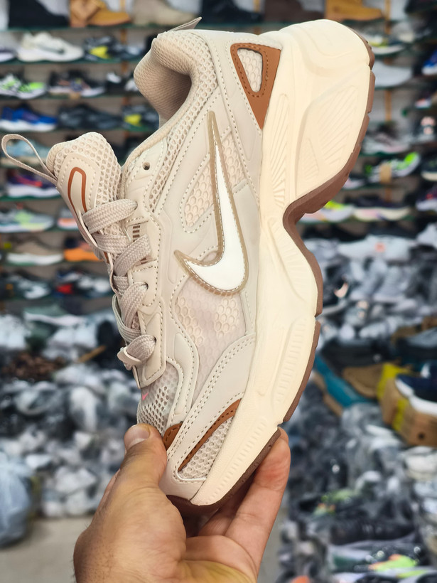کتونی نایک وی فایو کیNike v5k run/سایز 37 الی 40/ فروش عمده و تک/تضمین کالا