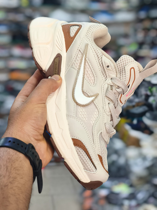 کتونی نایک وی فایو کیNike v5k run/سایز 37 الی 40/ فروش عمده و تک/تضمین کالا