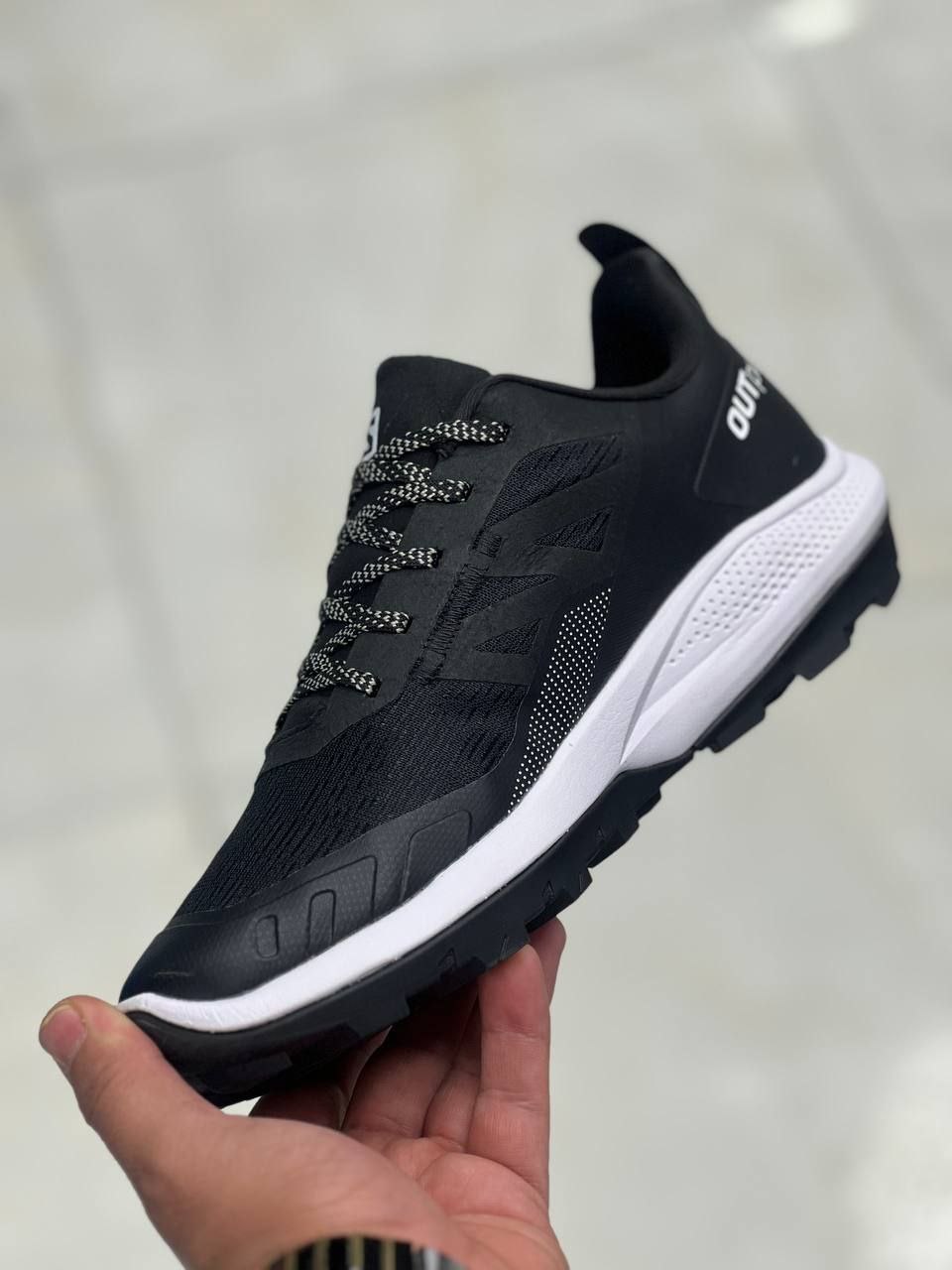 کتونی سالامون Salomon Outpulse GTX سایز ۴۰ تا ۴۵ فروش بصورت عمده و تک ضمانت کالا