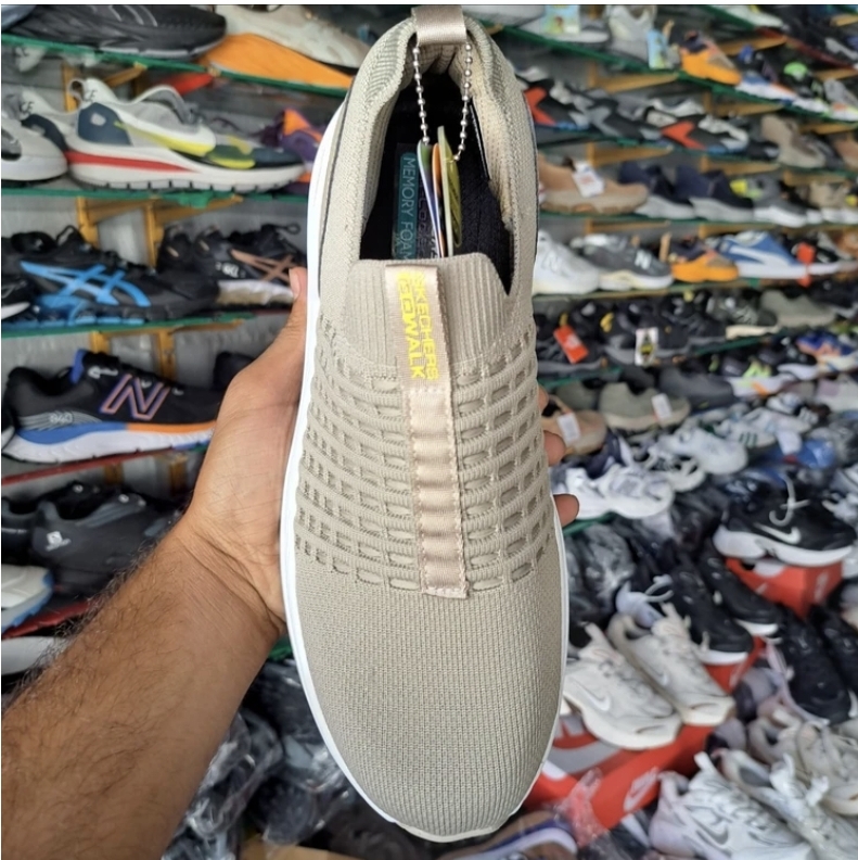 کتونی اسکیچرز مدل GO Walk max Cushioning , سایز ۴۰تا۴۵، ساخت ویتنام ، فروش عمده و تک .