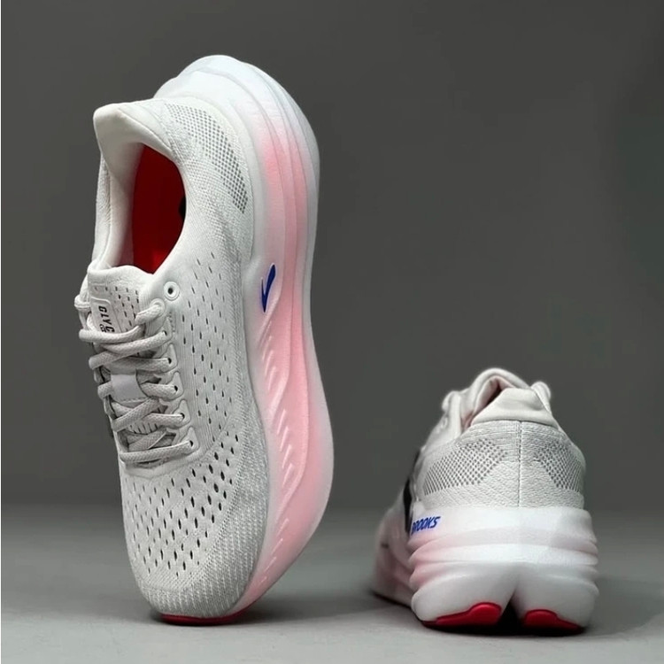 کتونی بروکس/Brooks Glycerin StealthFit 22 /ساخت ویتنام وارداتی/ سایز ۳۶تا ۴۰/ فروش عمده و تک /