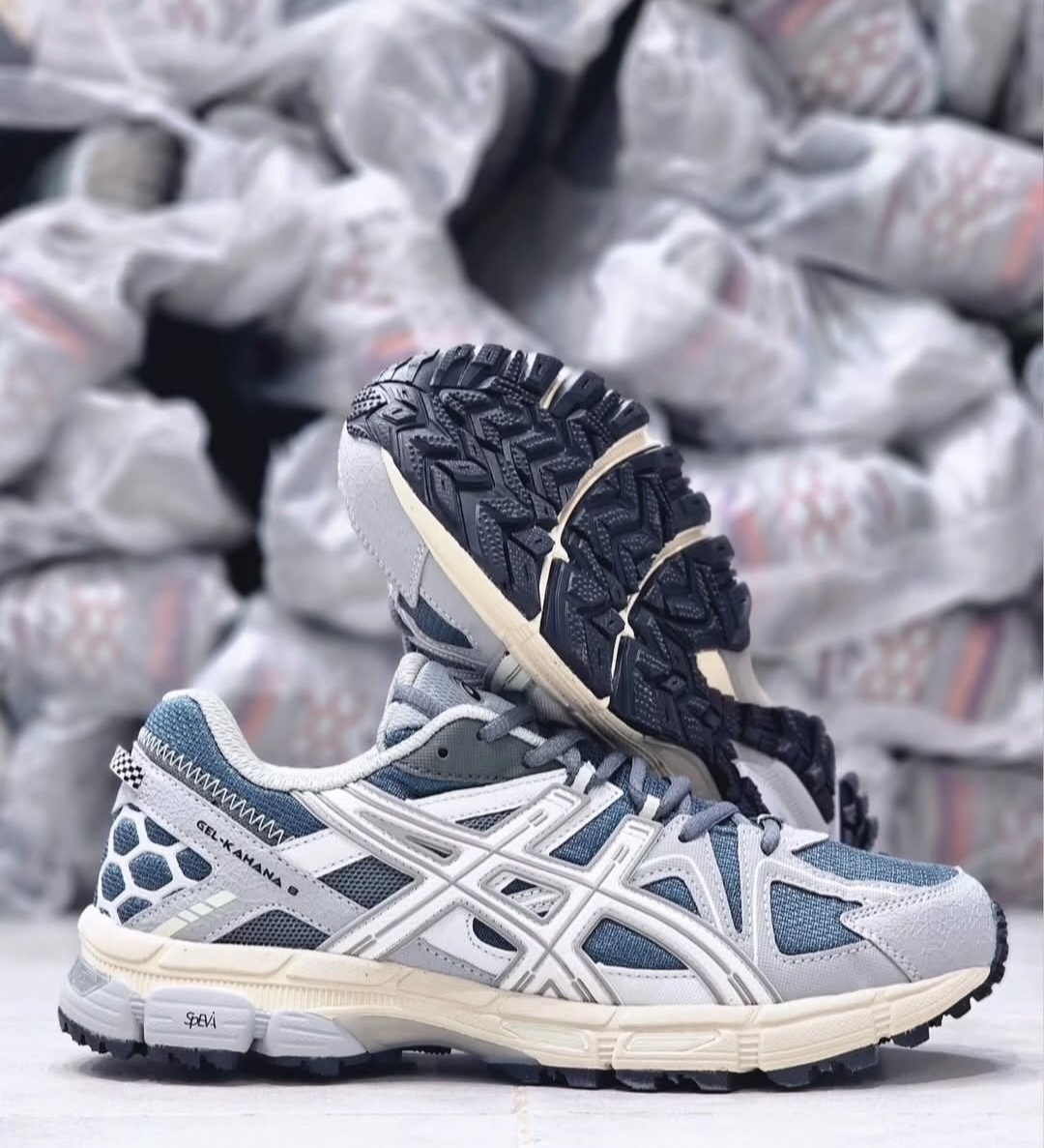 کفش اسیکس کاهانا ۸ ،asics kahana 8 , وارداتی ساخت ویتنام ، سایز ۳۸ تا ۴۵ ، فروش عمده و تک ، پایین ترین قیمت