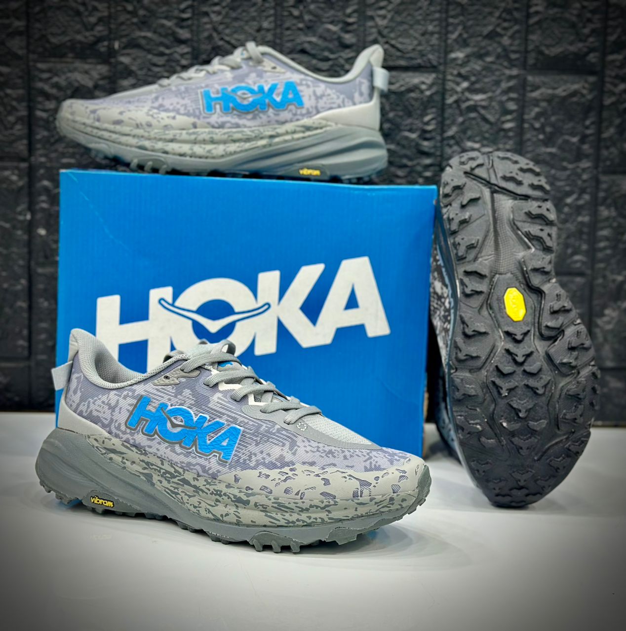 کتونی هوکا اسپید گوت ۶/Hoka speedgoat 6/سایز ۴۰ تا ۴۵/فروش بصورت عمده و تک