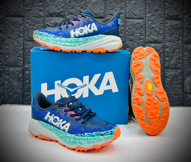 کتونی هوکا اسپید گوت ۶/Hoka speedgoat 6ضمانت کالا /سایز ۴۰ تا ۴۵/فروش بصورت عمده و تک