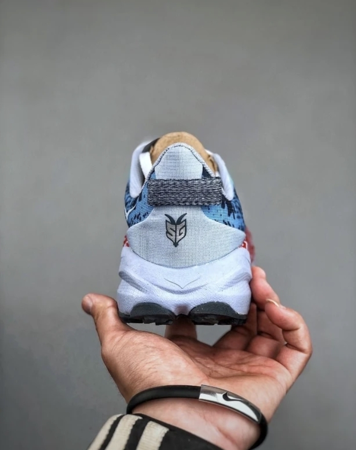 کتونی هوکا اسپید گوت ۶/Hoka speedgoat 6/سایز ۴۰ تا ۴۵/فروش بصورت عمده و تک/تضمین کیفیت