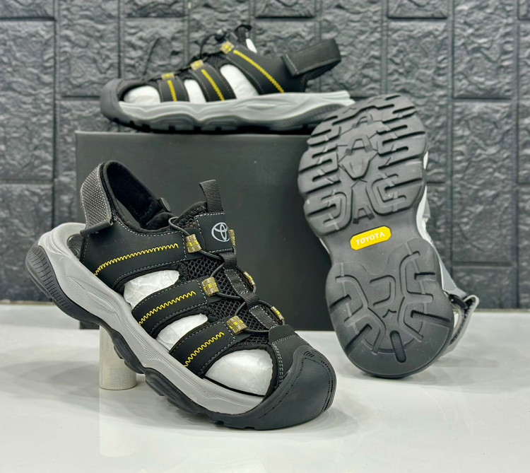 صندل تویوتا | Sandal Toyota
