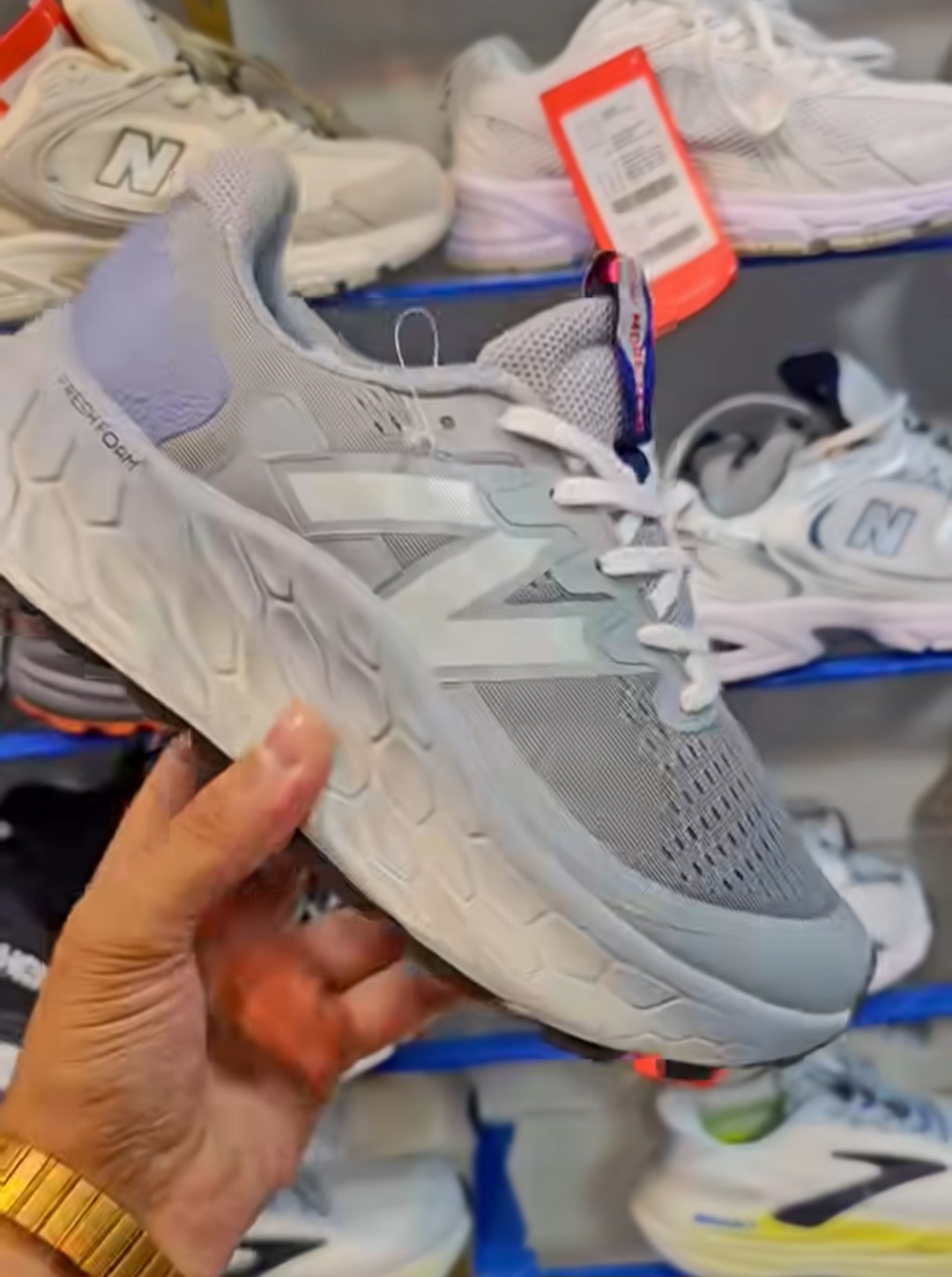 کتونی نیوبالانس فرش فوم تریل وی ۳/New balance fresh foam x more trail v3/فروش بصورت تک و عمده/ساخت ویتنام وارداتی/سایز ۳۶تا۴۵