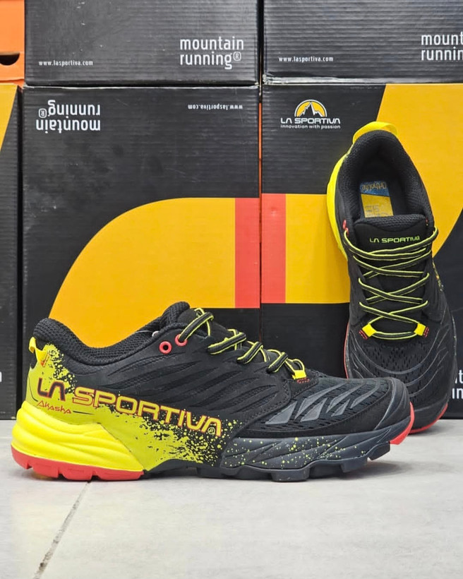 کتونی لاسپورتیوا/La Sportiva Ultra Raptor II Shoes/ساخت ایتالیا وارداتی/سایز ۴۰ تا ۴۵/ فروش عمده و تک/جعبه بارکددار