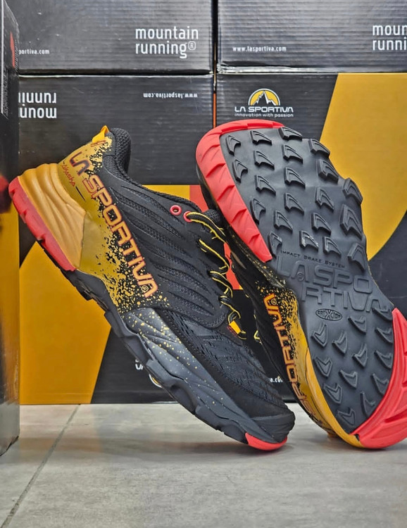 کتونی ایتالیایی لاسپورتیوا/La Sportiva Ultra Raptor II Shoes