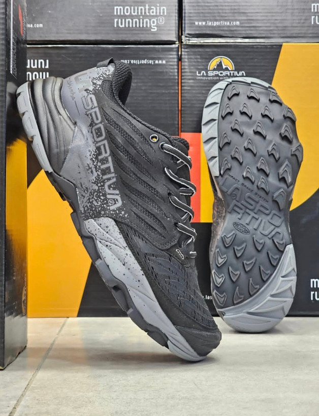 کفش لاسپورتیوا/La Sportiva Ultra Raptor II Shoes/ساخت ایتالیا/سایز ۴۰ تا ۴۵/جعبه بارکددار فروش عمده و تک/