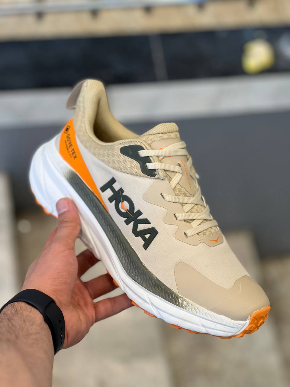 کتونی هوکا چلنجرHoka challenger ساخت ویتنام/