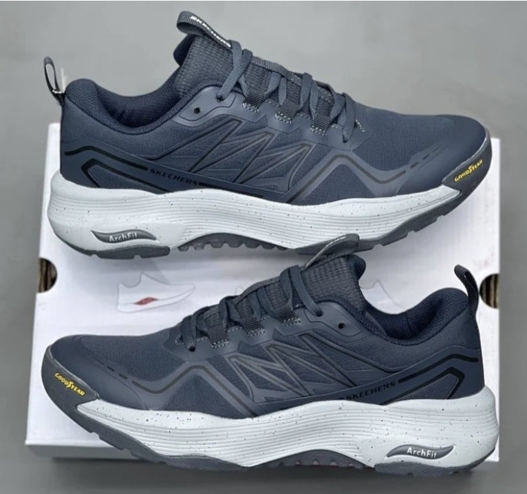 کفش اسکیچرز ارچ فیت Skechers archfit/ساخت ویتنام وارداتی/فروش بصورت عمده و تک/ دارای جعبه بارکد دار/سایز ۴۰ تا ۴۵