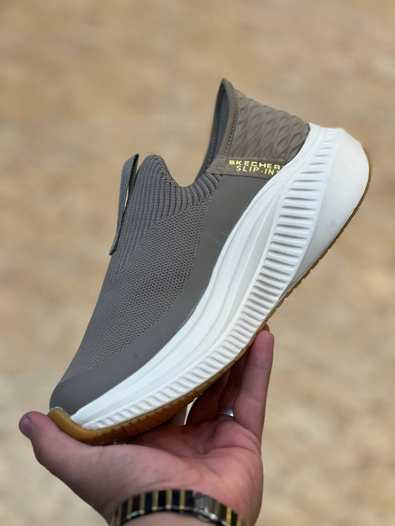 اسکیچرز ساخت ویتنام /Skechers Slip _Ins Ultra Go Sole Memory Foam