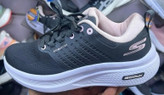 Skechers Max cushioning/Gorun Vietnam اسکیچرز مکس کوشن
