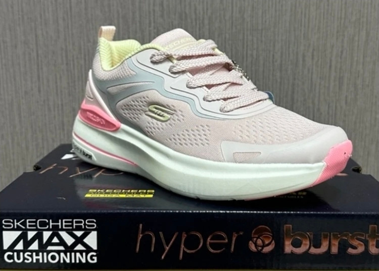 کتونی اسکیچرز مکس کوشن ساخت ویتنام Skechers Max cushioningمموری فوم سبک و طبی و راحت/سایز ۳۷الی ۳۹/فروش عمده و تک