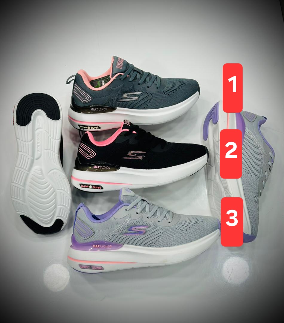 کتونی اسکیچرز مکس کوشن ساخت ویتنام Skechers Max cushioningمموری فوم سبک و طبی و راحت/سایز ۳۷الی ۳۹/فروش عمده و تک