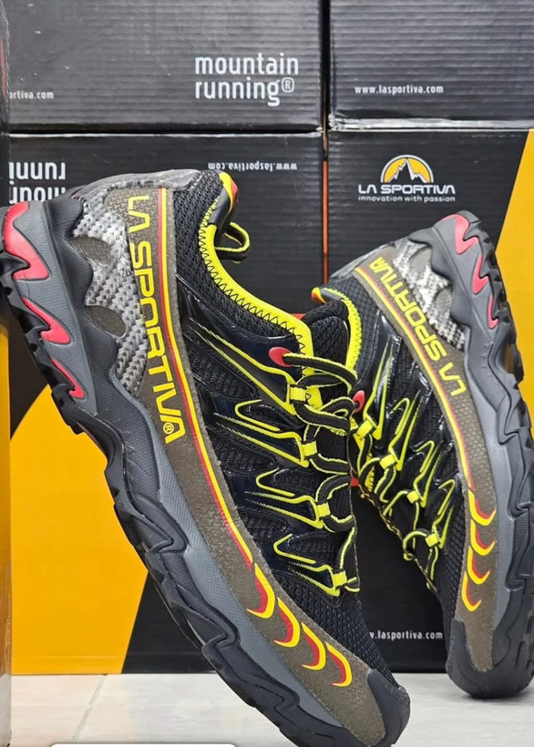 لاسپورتیوا/La Sportiva Ultra Raptor II Shoes/ساخت ایتالیا وارداتی/سایز ۴۰ تا ۴۵/ فروش عمده و تک/