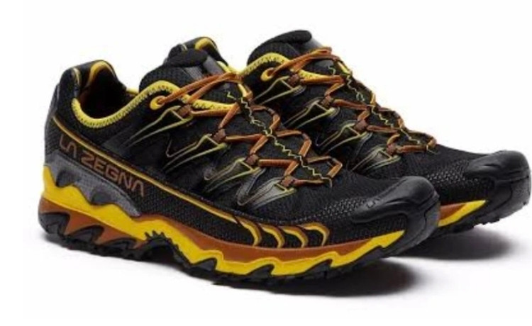 کتونی لاسپورتیوا/La Sportiva Ultra Raptor II Shoes/ساخت ایتالیا وارداتی/سایز ۴۰ تا ۴۵/ فروش عمده و تک/